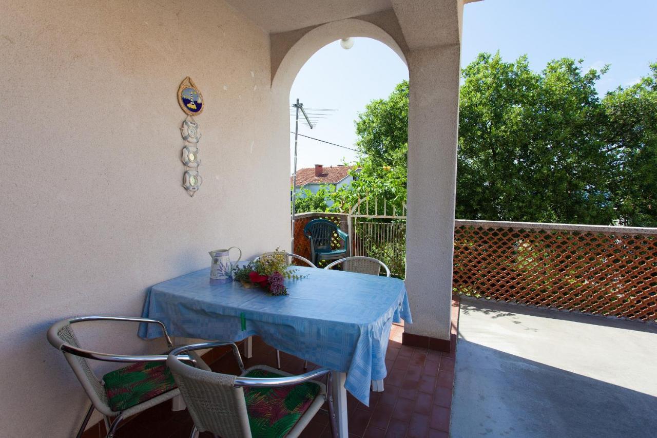 Apartment Du Малинска Экстерьер фото