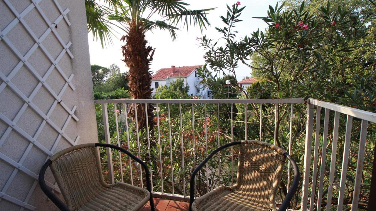 Apartment Du Малинска Экстерьер фото