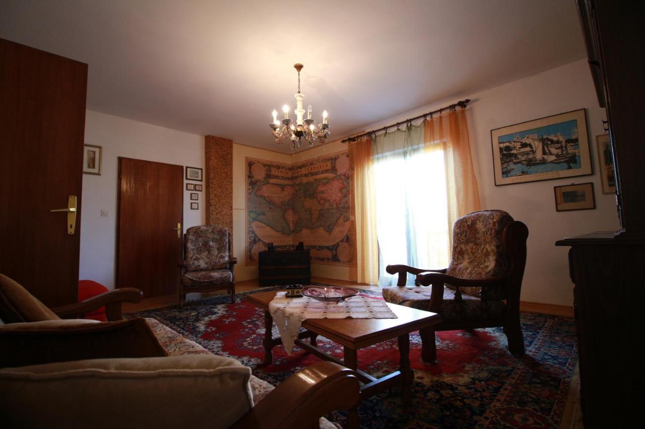 Apartment Du Малинска Экстерьер фото